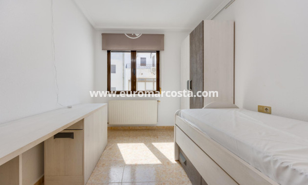 Venta - Apartamento / piso - San Miguel de Salinas