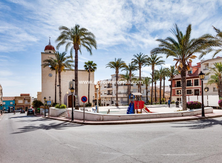 Venta - Apartamento / piso - San Miguel de Salinas