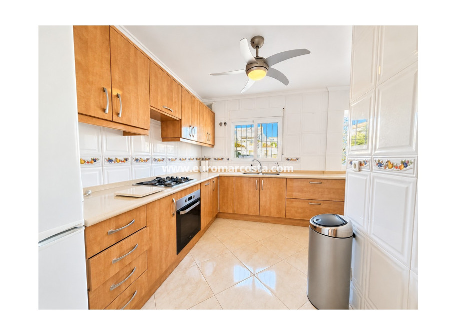 Venta - Villa Detached - San Fulgencio - urb.la marina