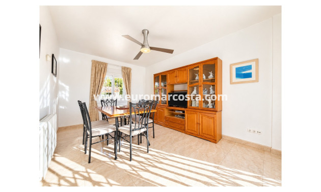 Venta - Villa Detached - San Fulgencio - urb.la marina
