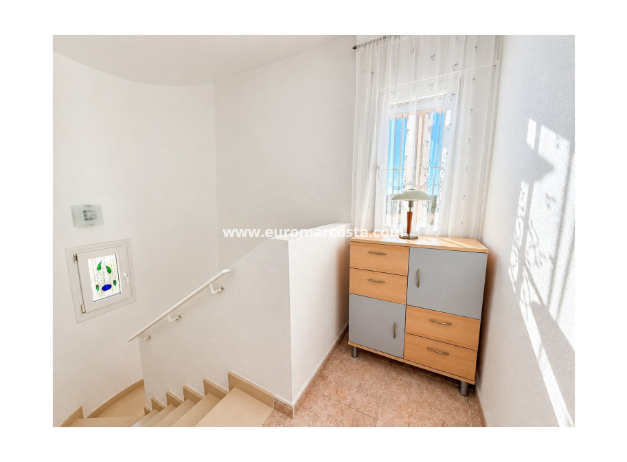 Venta - Villa Detached - San Fulgencio - urb.la marina