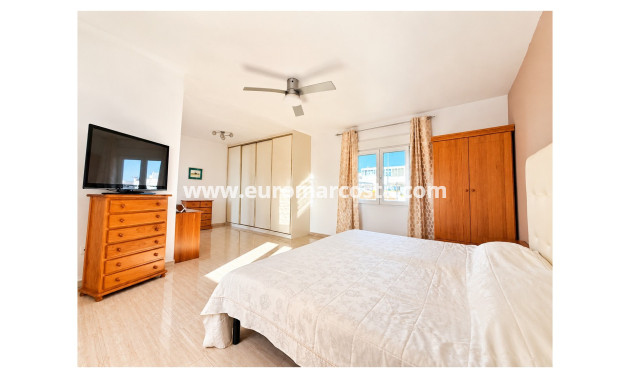 Venta - Villa Detached - San Fulgencio - urb.la marina
