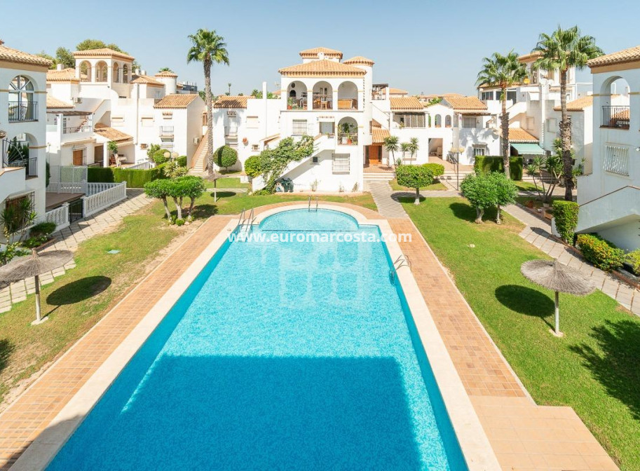 Sale - Townhouse - Orihuela Costa
