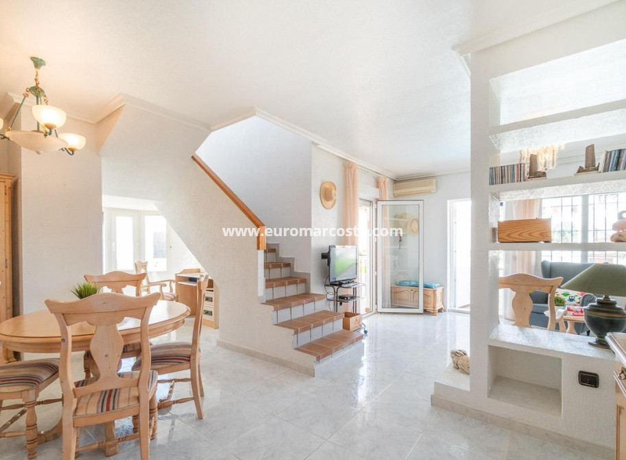 Sale - Townhouse - Orihuela Costa