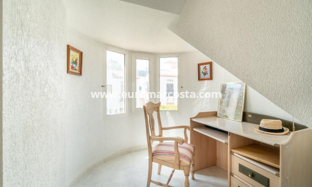 Sale - Townhouse - Orihuela Costa