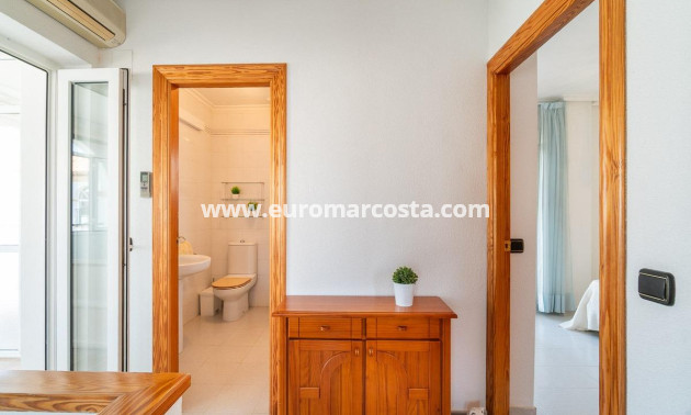 Sale - Townhouse - Orihuela Costa