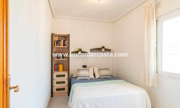 Sale - Townhouse - Orihuela Costa