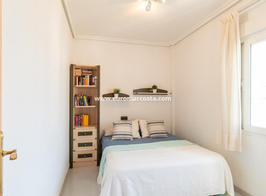 Sale - Townhouse - Orihuela Costa
