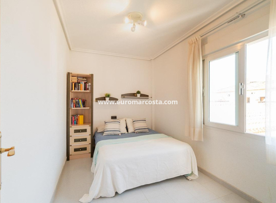 Sale - Townhouse - Orihuela Costa