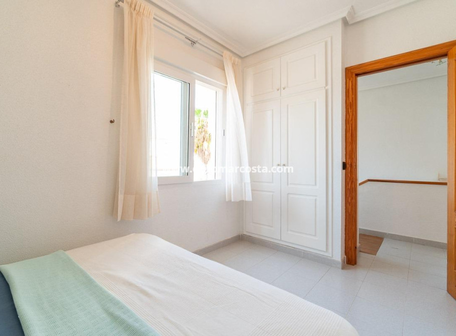 Sale - Townhouse - Orihuela Costa