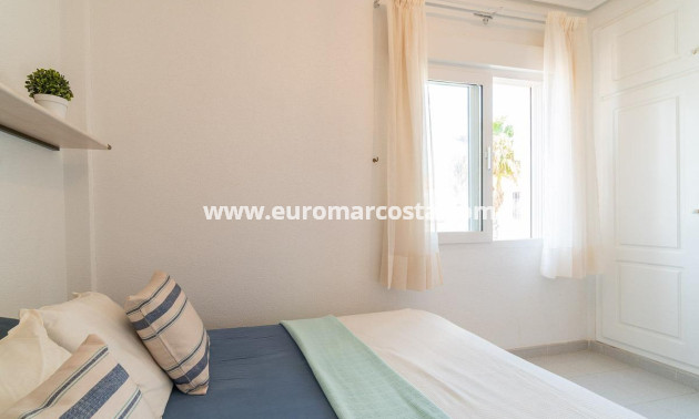 Sale - Townhouse - Orihuela Costa