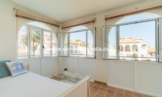 Sale - Townhouse - Orihuela Costa