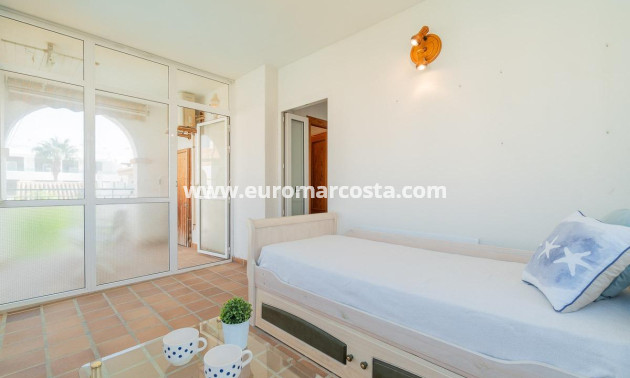 Sale - Townhouse - Orihuela Costa