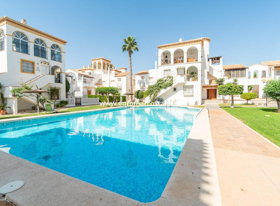 Sale - Townhouse - Orihuela Costa
