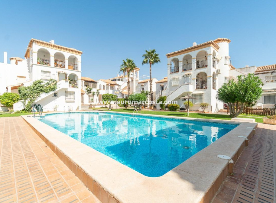 Sale - Townhouse - Orihuela Costa
