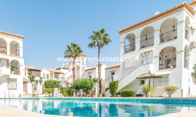 Sale - Townhouse - Orihuela Costa