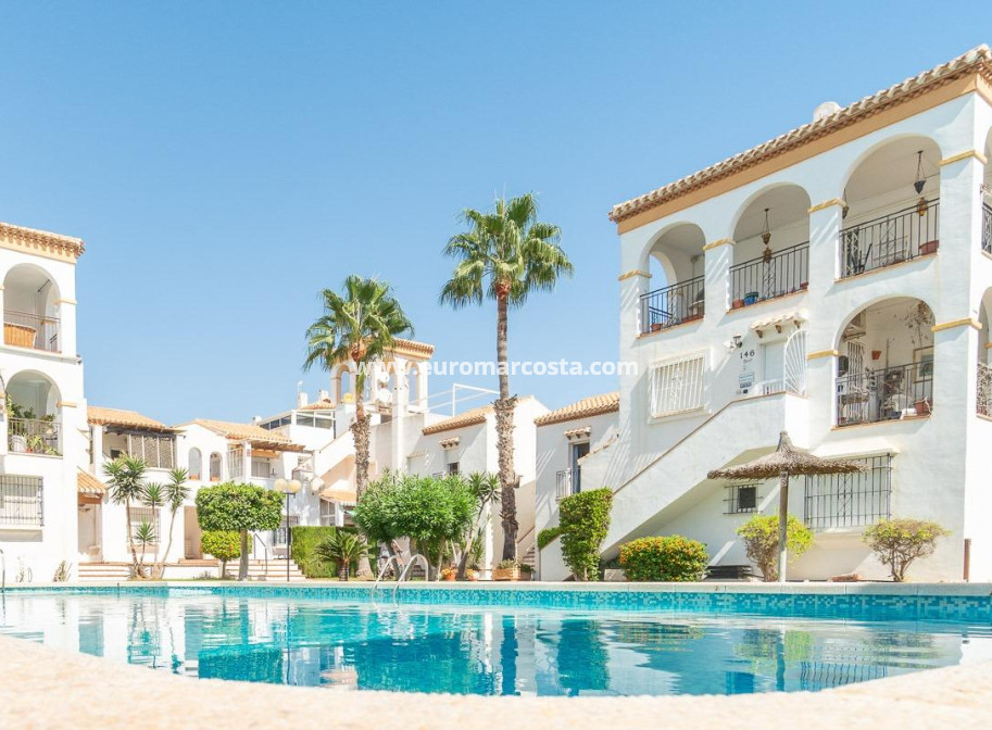 Sale - Townhouse - Orihuela Costa