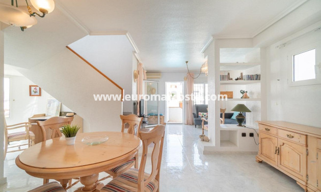 Sale - Townhouse - Orihuela Costa
