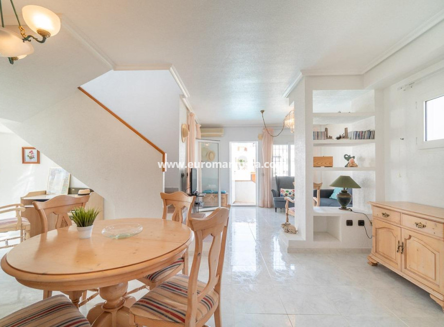 Sale - Townhouse - Orihuela Costa