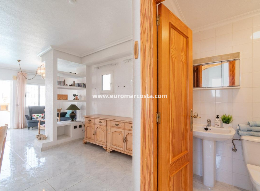 Sale - Townhouse - Orihuela Costa