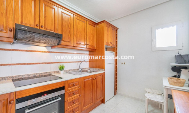 Sale - Townhouse - Orihuela Costa