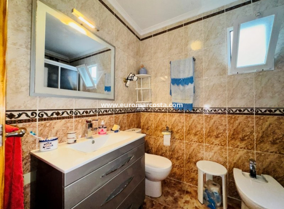 Objekte zum Wiederverkauf - Wohnung - La Mata