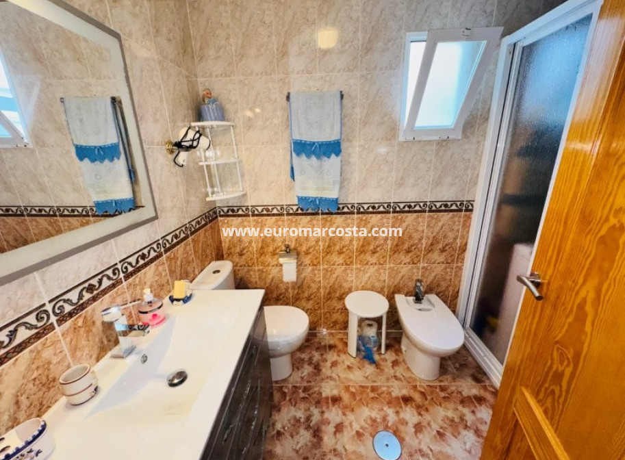 Objekte zum Wiederverkauf - Wohnung - La Mata