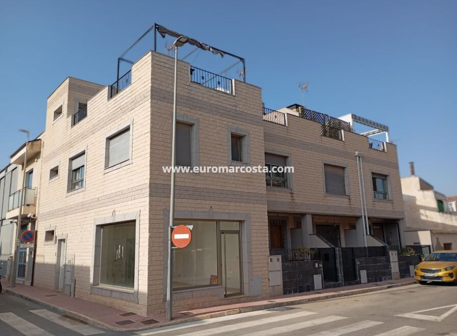 Sale - Casa - Daya Vieja