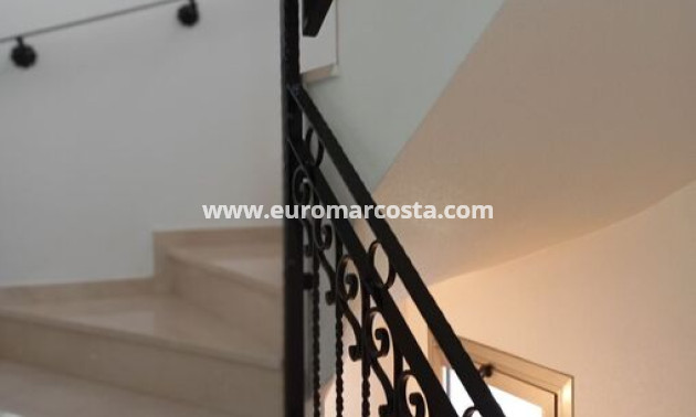 Sale - Casa - Daya Vieja