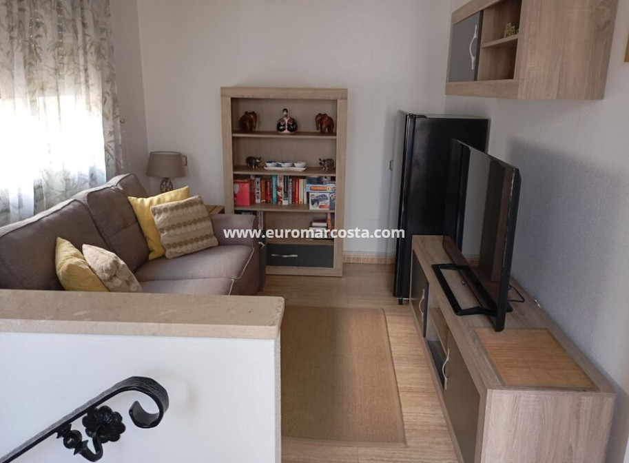 Sale - Casa - Daya Vieja