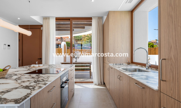 New Build - detached - Algorfa