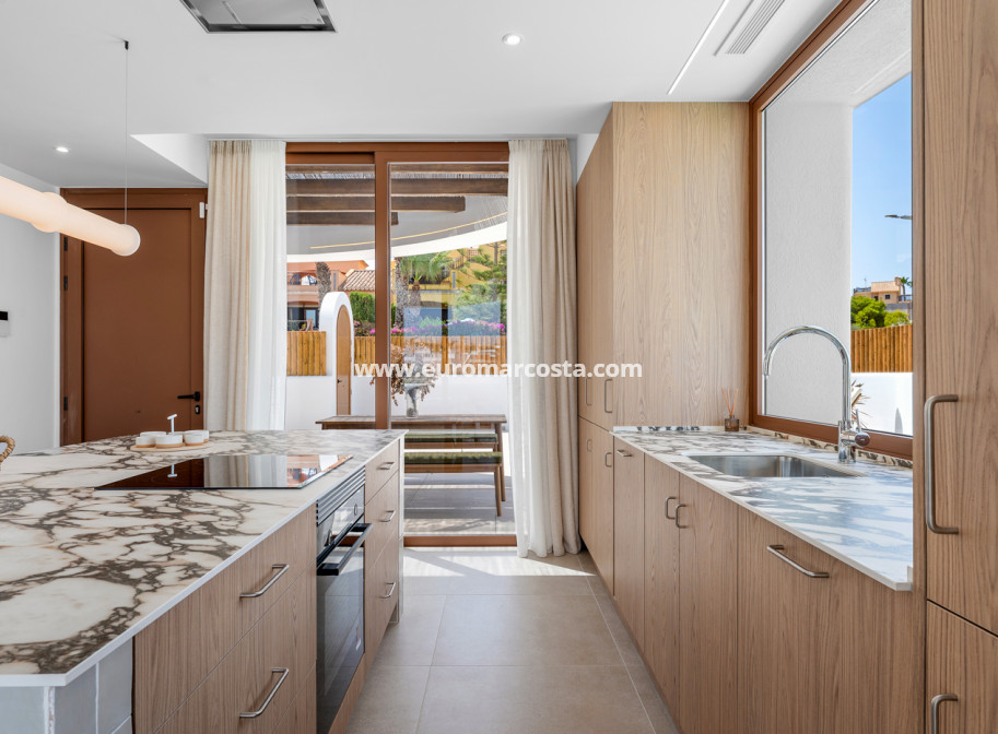 New Build - detached - Algorfa