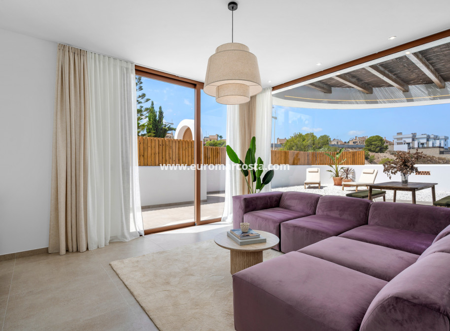 New Build - detached - Algorfa