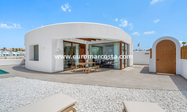 New Build - detached - Algorfa