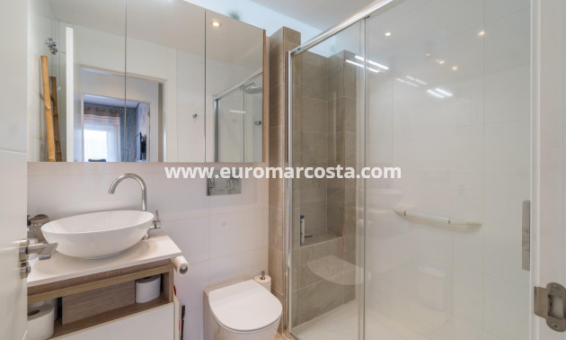 Sale - Apartment / flat - Rojales - Centro de la Ciudad Quesada
