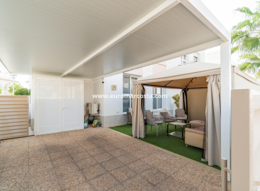 Sale - Apartment / flat - Rojales - Centro de la Ciudad Quesada