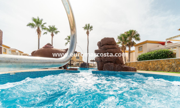 Objekte zum Wiederverkauf - Wohnung - Orihuela Costa