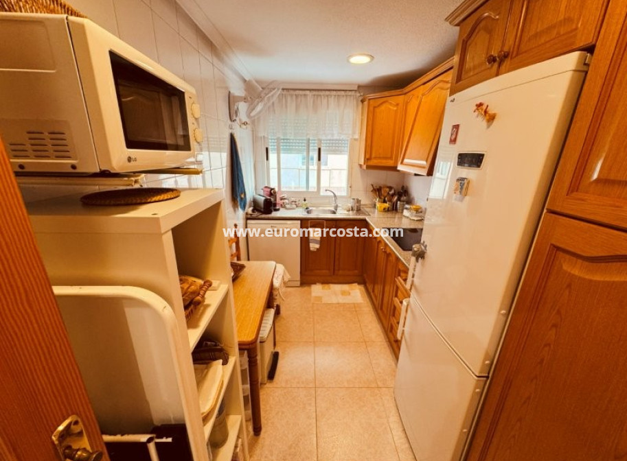 Sale - Apartment / flat - La Mata