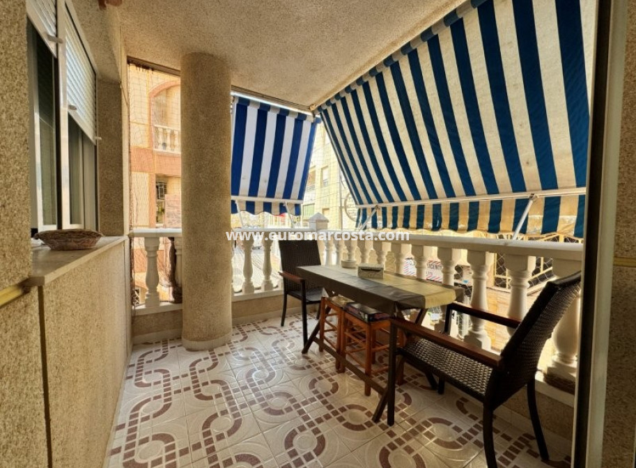 Sale - Apartment / flat - La Mata