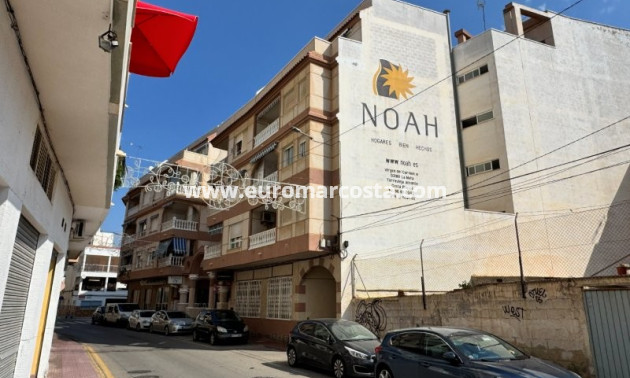 Sale - Apartment / flat - La Mata