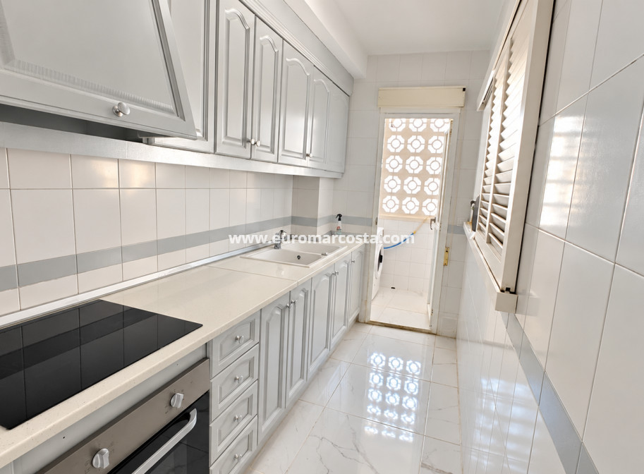 Venta - Apartamento / piso - Torrevieja - TORREVIEJA