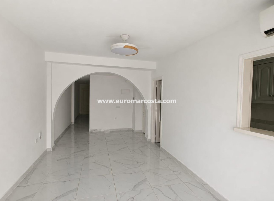 Venta - Apartamento / piso - Torrevieja - TORREVIEJA