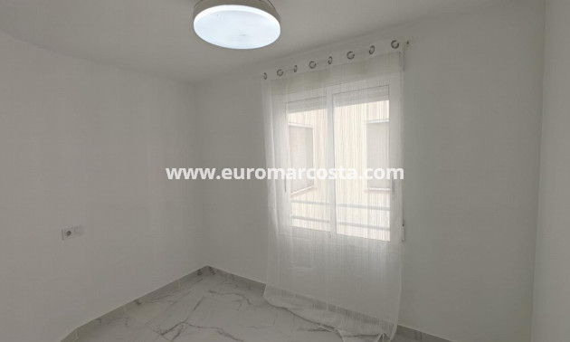 Venta - Apartamento / piso - Torrevieja - TORREVIEJA