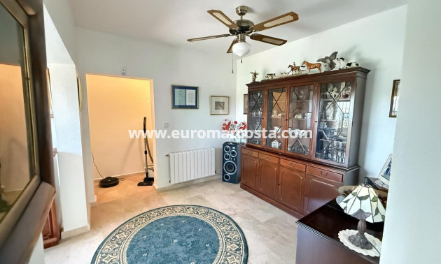 Objekte zum Wiederverkauf - Villa freitstehend - Orihuela Costa - Las Ramblas Golf