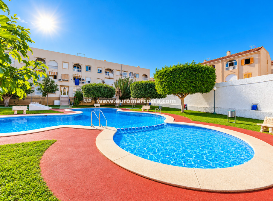 Sale - Penthouse - Torrevieja - TORREVIEJA