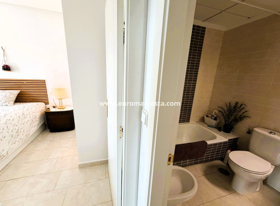 Venta - Apartamento / piso - Guardamar del Segura