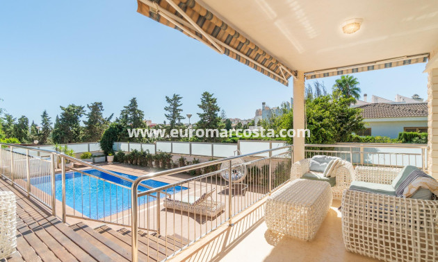 Venta - Villa - Torrevieja - La Mata