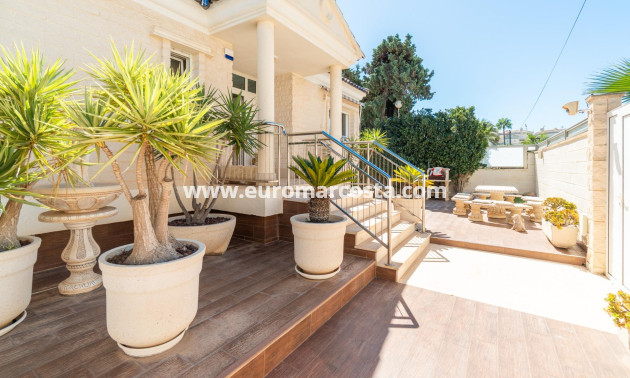 Venta - Villa - Torrevieja - La Mata