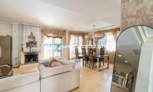 Venta - Villa - Torrevieja - La Mata