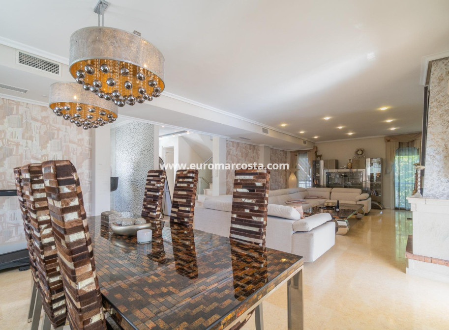 Venta - Villa - Torrevieja - La Mata